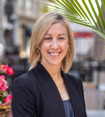 Sous-ministre Christiane Fox